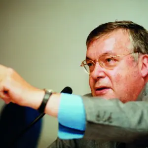 Retrato de  Ángel García Sanz