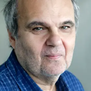 Retrato de Stephen Desberg