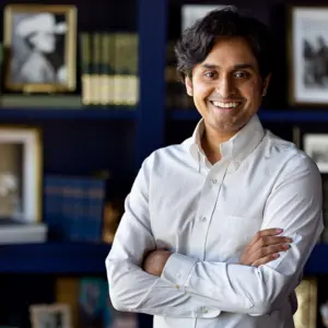 Retrato de Dr. Alok Kanojia