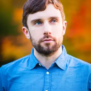 Retrato de Andrew Steele