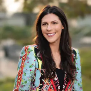 Retrato de Naomi Bagdonas