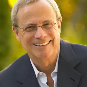 Retrato de  David Allen