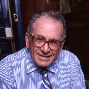 Retrato de  Gerald Messadié