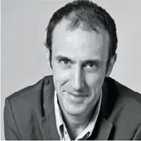 Retrato de  Julio Patán