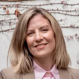 Retrato de Ivana Raschkovan