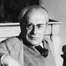 Fotografía de Tristan Tzara