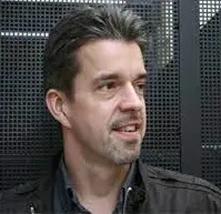 Retrato de  Ian Nathan