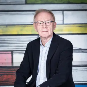 Retrato de  Laurence Rees