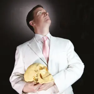 Retrato de Grady Hendrix