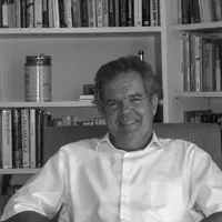 Retrato de Alfredo Pastor