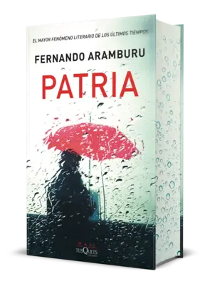 Portada Patria. Edición especial con cantos tintados